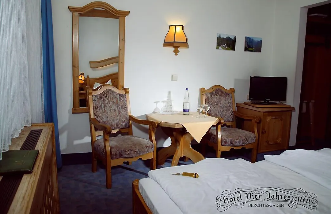Hotel Vier Jahreszeiten-1